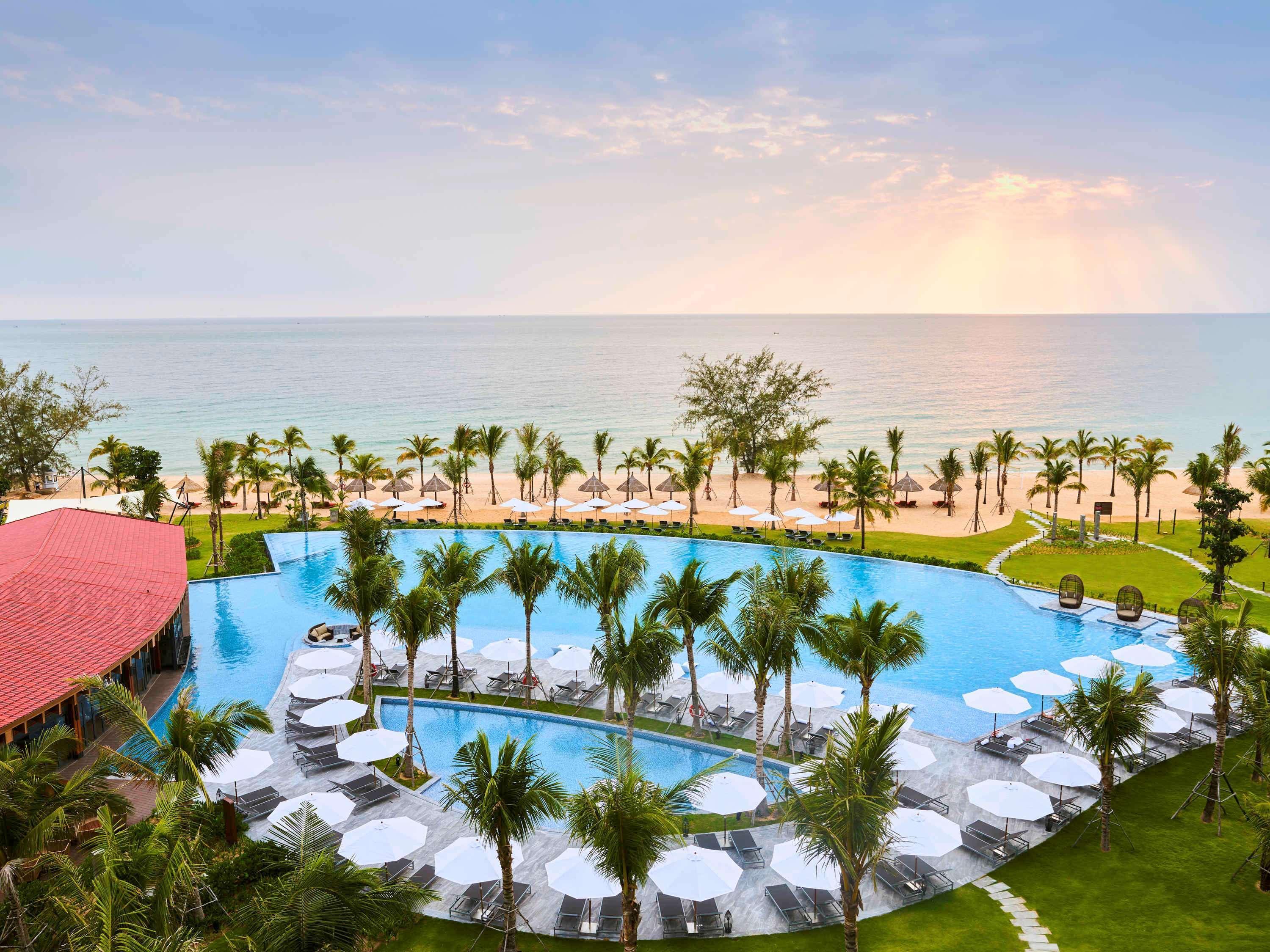 Moevenpick Villas & Residences Phu Quoc Bagian luar foto Vinpearl Hotel Nha Trang