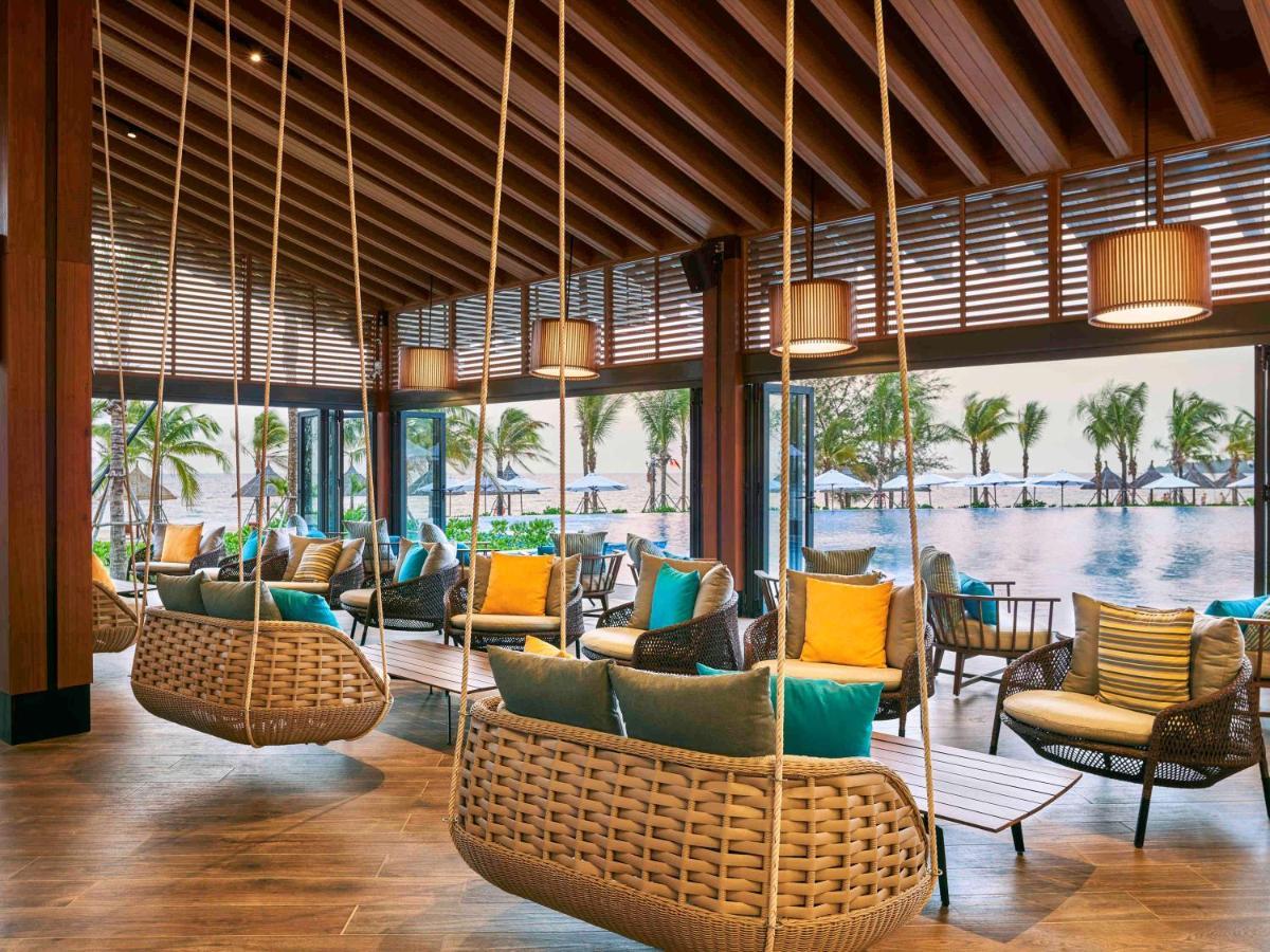 Moevenpick Villas & Residences Phu Quoc Bagian luar foto The Beach Club