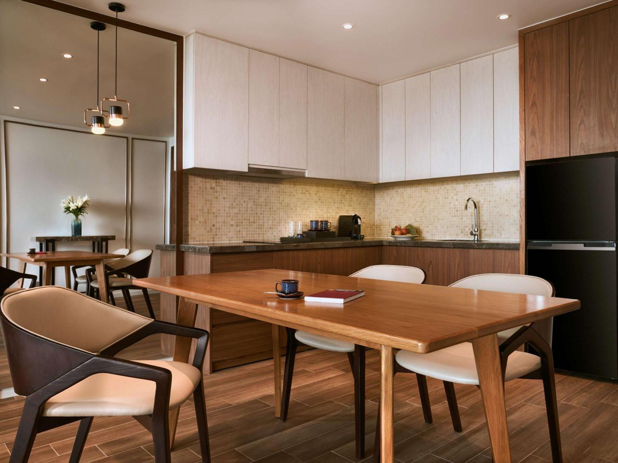 Moevenpick Villas & Residences Phu Quoc Bagian luar foto A kitchen